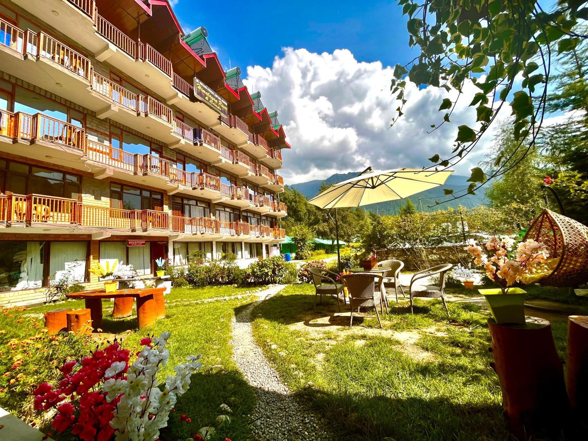 Himalayan Fort Resort, Manali - ! Riverside Property !! Big Lawn With Bonfire !! Best Selling !! Scenic River & Mountais View !! Big Parking !! Luxury Balcony Rooms !! Playing Zone !! Property Of The Year ! M 98160-43600 Exterior photo
